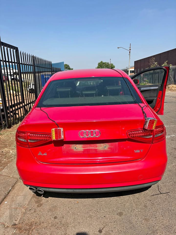 Audi a4 1.8 s line stripping for spares - Private Seller Audi a4 1.8 s line stripping for spares - Private Seller