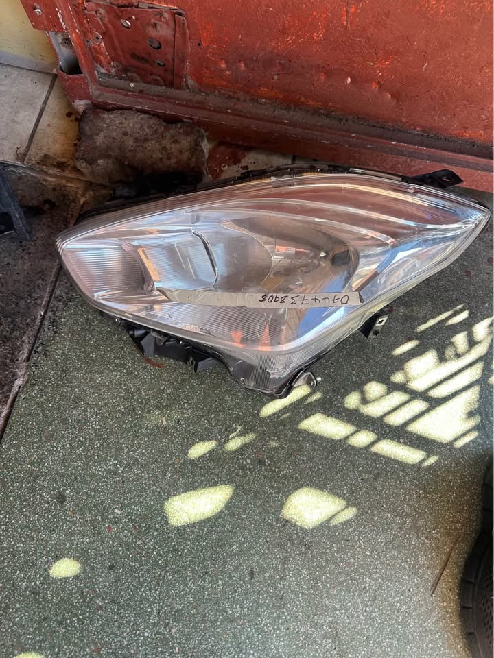 Suzuki swift and Dzire left side headlight - Private Seller Suzuki swift and Dzire left side headlight - Private Seller