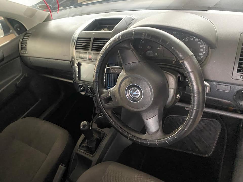2012 VW POLO VIVO 1.4 HATCH MANUAL