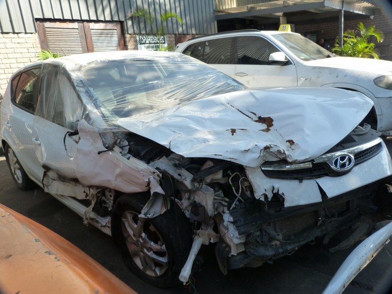 Hyundai i30 1.6 Manual White - 2010 STRIPPING FOR SPARES - Private Seller Hyundai i30 1.6 Manual White - 2010 STRIPPING FOR SPARES - Private Seller