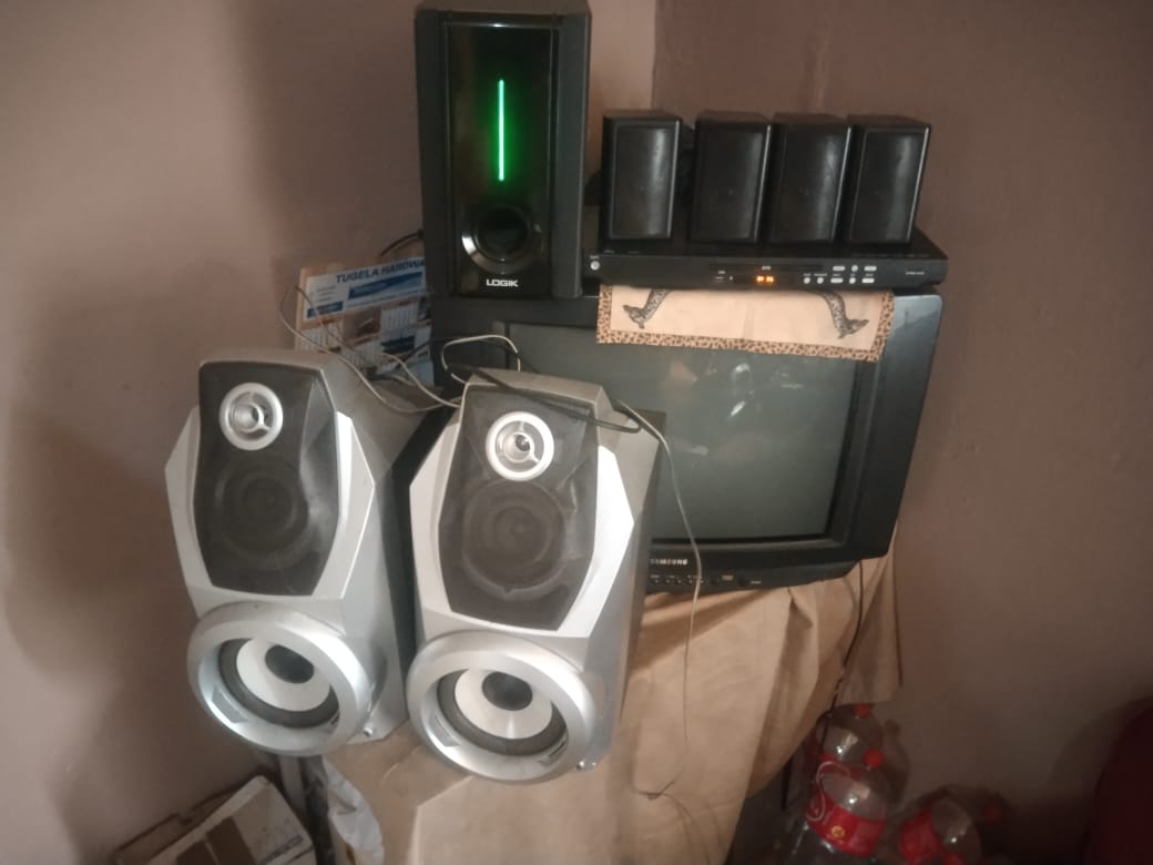 Home theatre system & TV