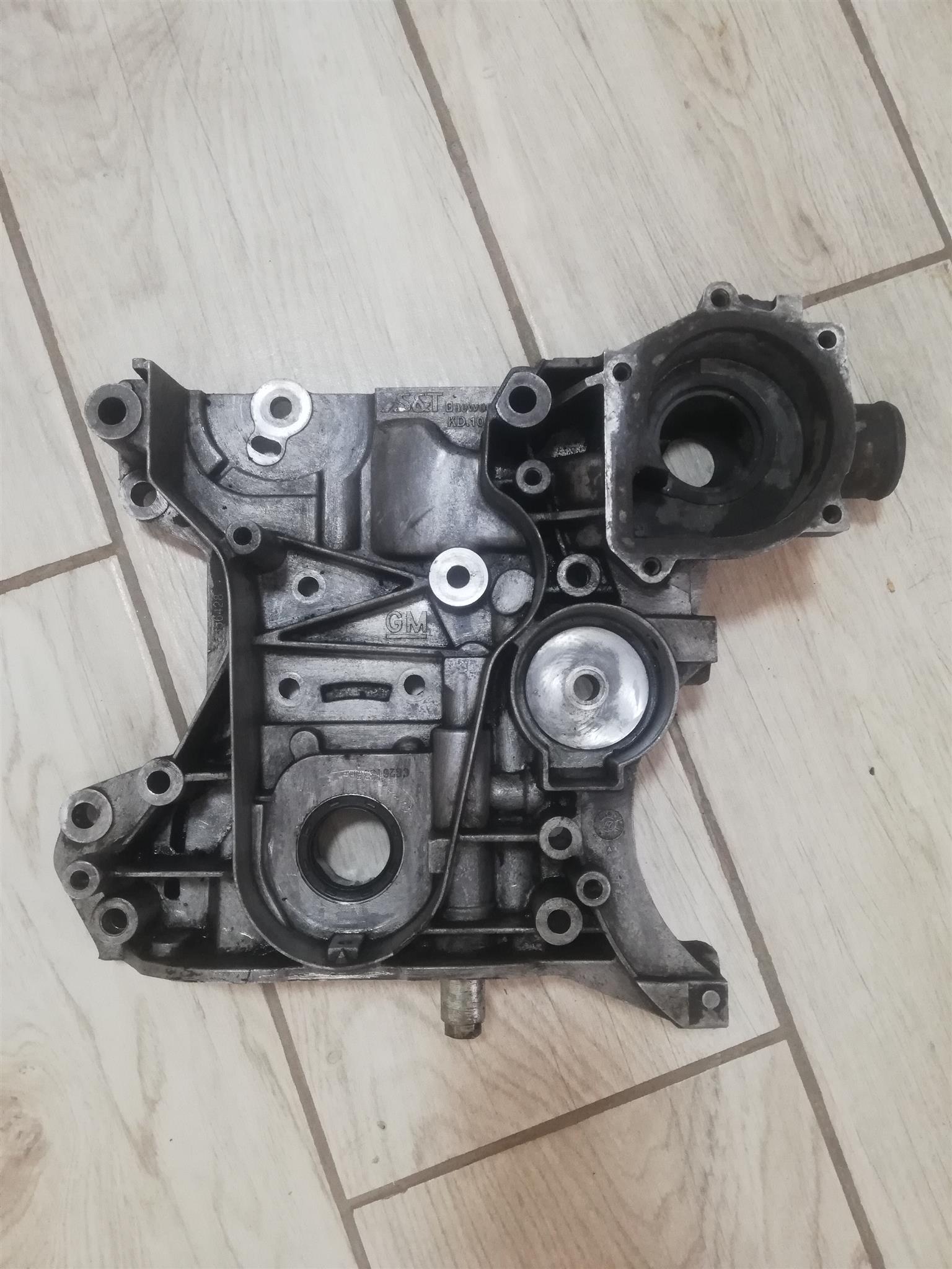 Used Oil Pump Chevy Cruze F16D4 & F18D4, Opel Astra 1.6 Petrol