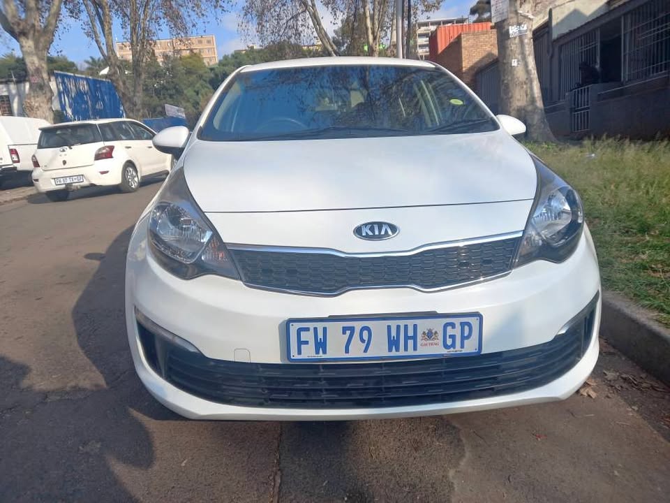 2017 Kia Rio Sedan 1.2 Petrol, Manual, White, 88000kms 2017 Kia Rio Sedan 1.2 Petrol, Manual, White, 88000kms