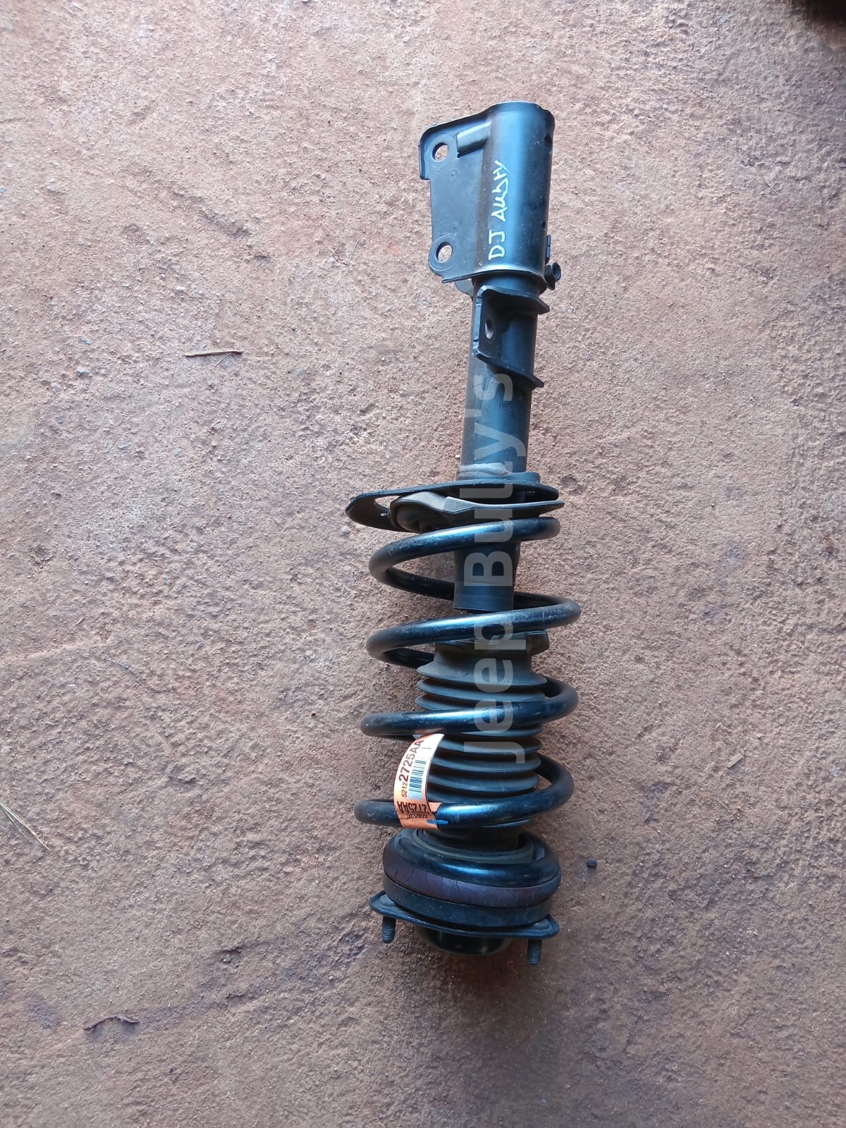 Preloved Dodge Journey Front Shock - Dodge Spares - Private Seller Preloved Dodge Journey Front Shock - Dodge Spares - Private Seller
