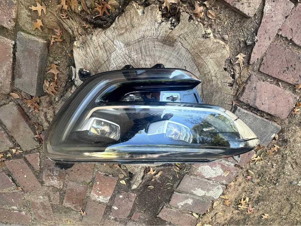 Renault Megane 4 RS headlight - Private Seller Renault Megane 4 RS headlight - Private Seller