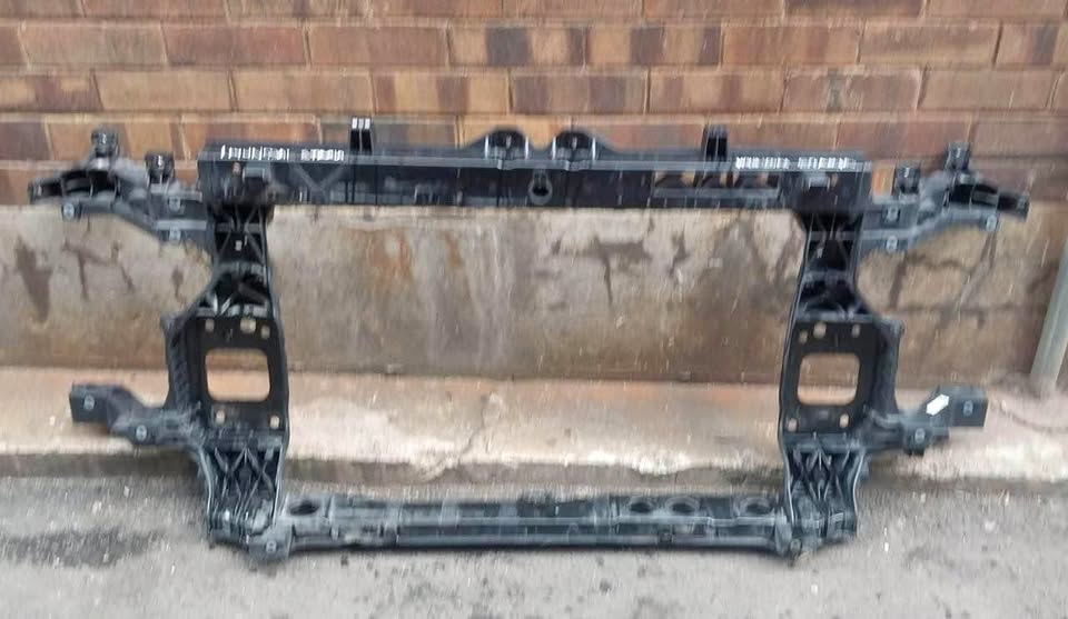 Hyundai Staria cradle - Private Seller Hyundai Staria cradle - Private Seller
