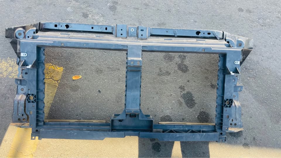Ford Ranger T9 stiffener and Cradle
