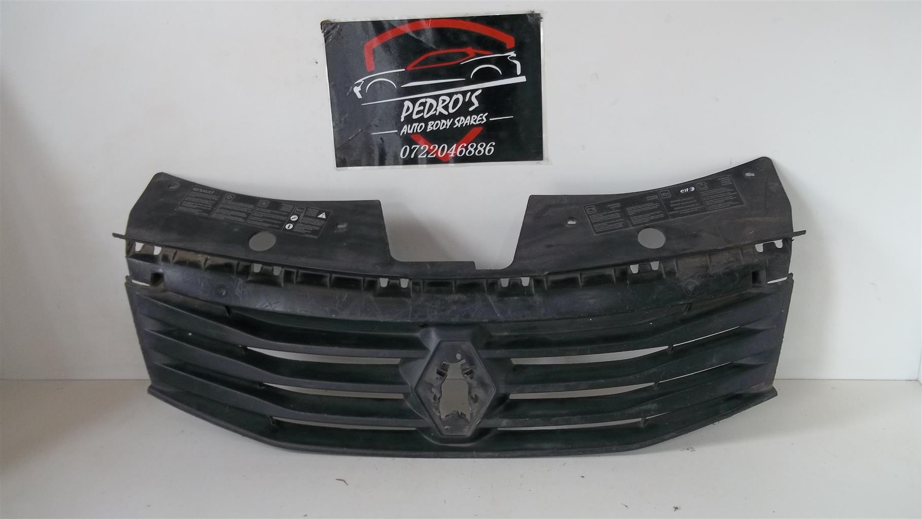 Renault Sandero/Stepway grille - Private Seller Renault Sandero/Stepway grille - Private Seller