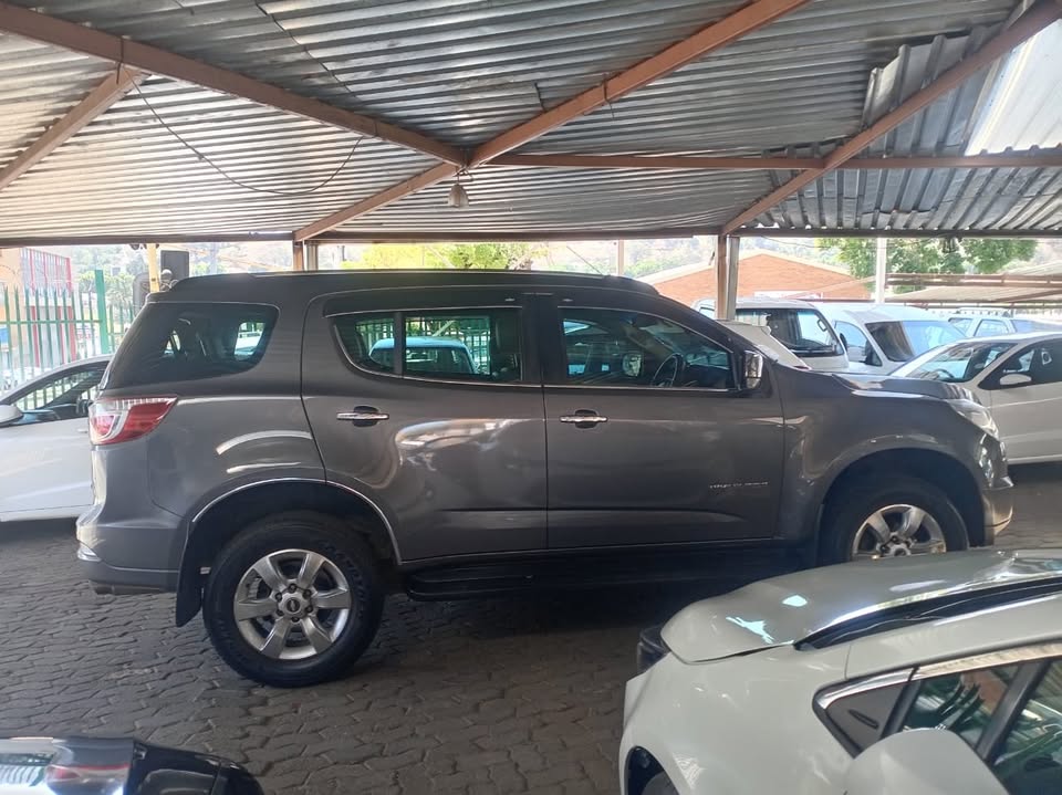 Used 2013 Chevrolet Trailblazer 2.8D LTZ auto - Omega EL Auto
