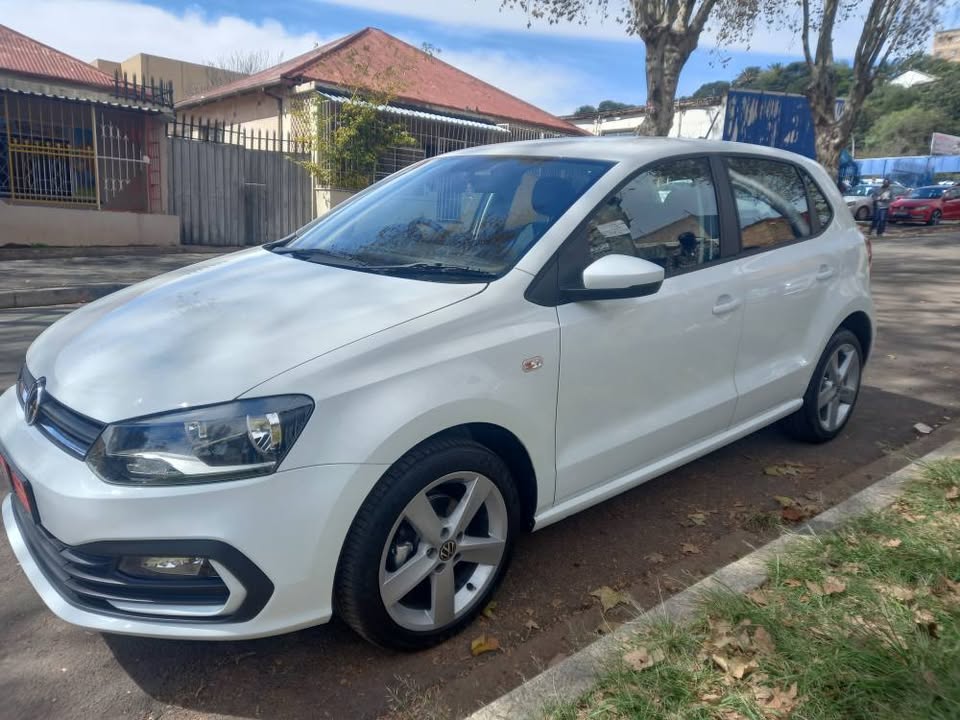 2025 VW Polo Vivo 1.4 Petrol, Manual, White, Full Service History Spare key.