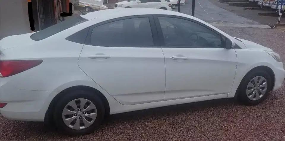 Hyundai Accents Stripping - Private Seller Hyundai Accents Stripping - Private Seller