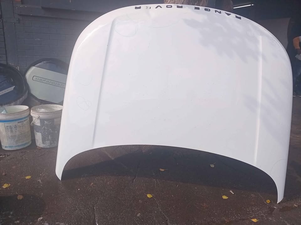 Range Rover Bonnet - Private Seller Range Rover Bonnet - Private Seller