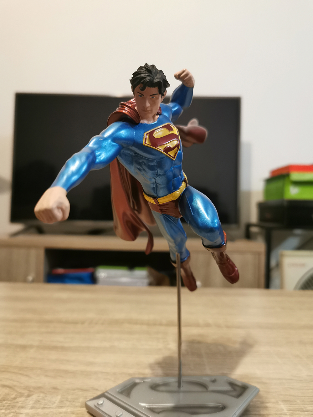 Superman DC Collectables Man Of Steel Statue (New In Box)