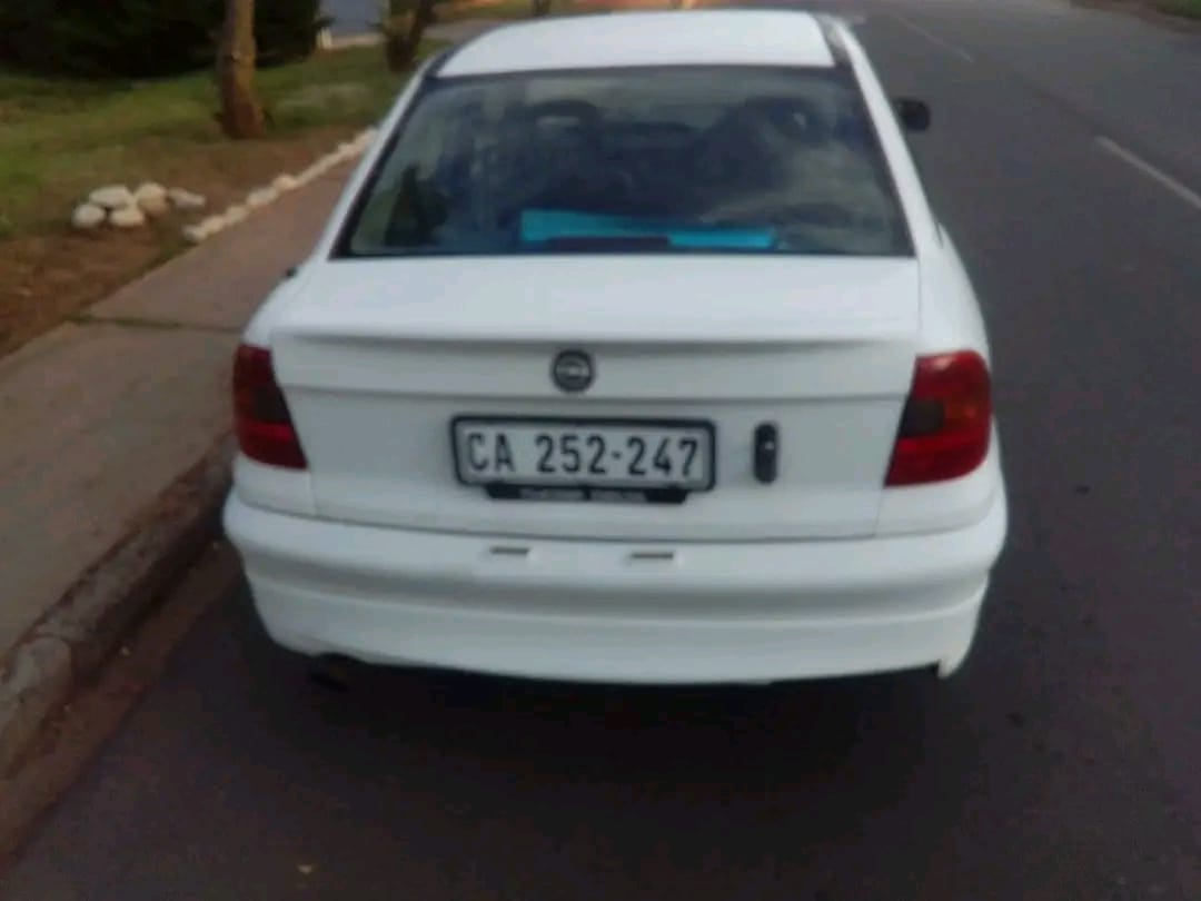 1999 opel astra 200i
