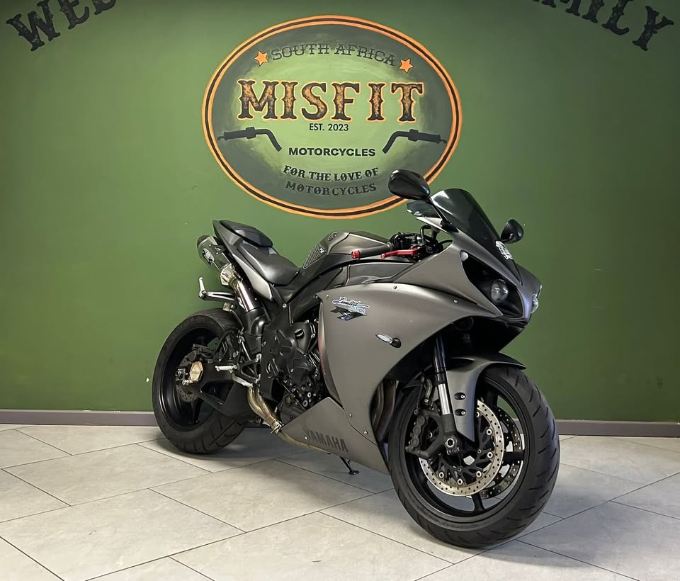 2013 Yamaha R-1 - Private Seller