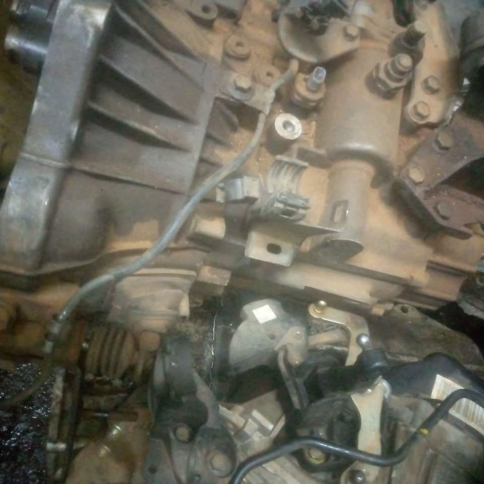 Toyota Verso maunal gear box - Private Seller