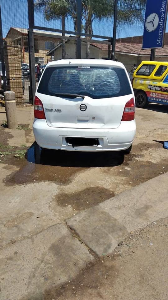 2010 NISSAN LIVINA HR16 MANUAL SPARES - Private Seller 2010 NISSAN LIVINA HR16 MANUAL SPARES - Private Seller