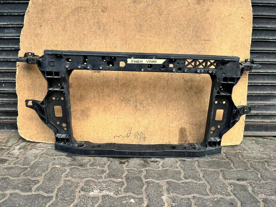 Hyundai venue Cradle - Private Seller Hyundai venue Cradle - Private Seller