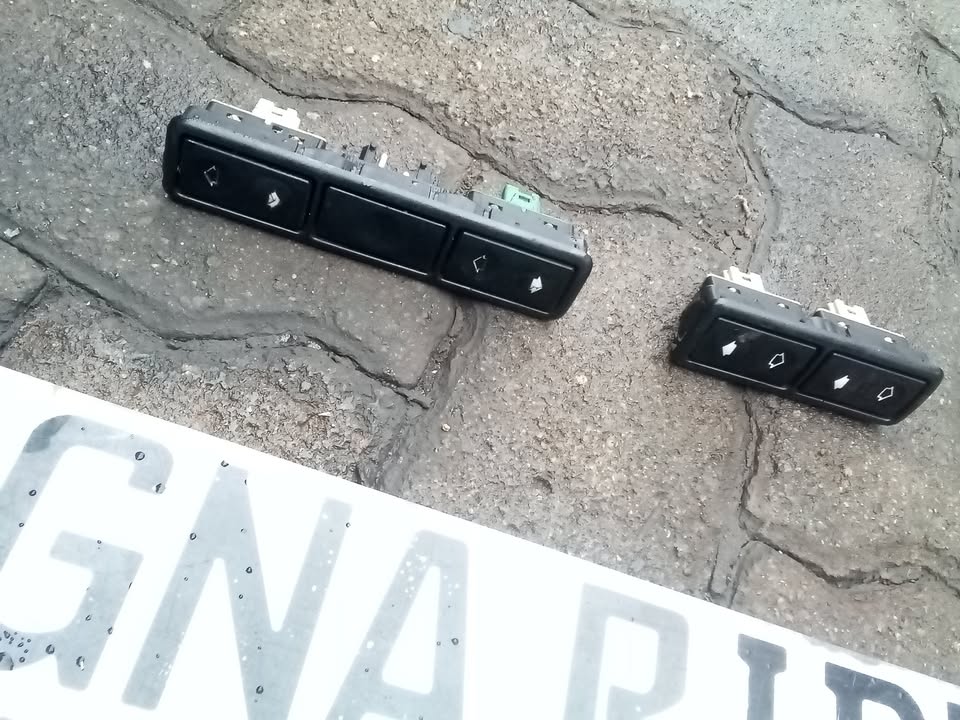 BMW E36 WINDOW SWITCHES - Private Seller BMW E36 WINDOW SWITCHES - Private Seller