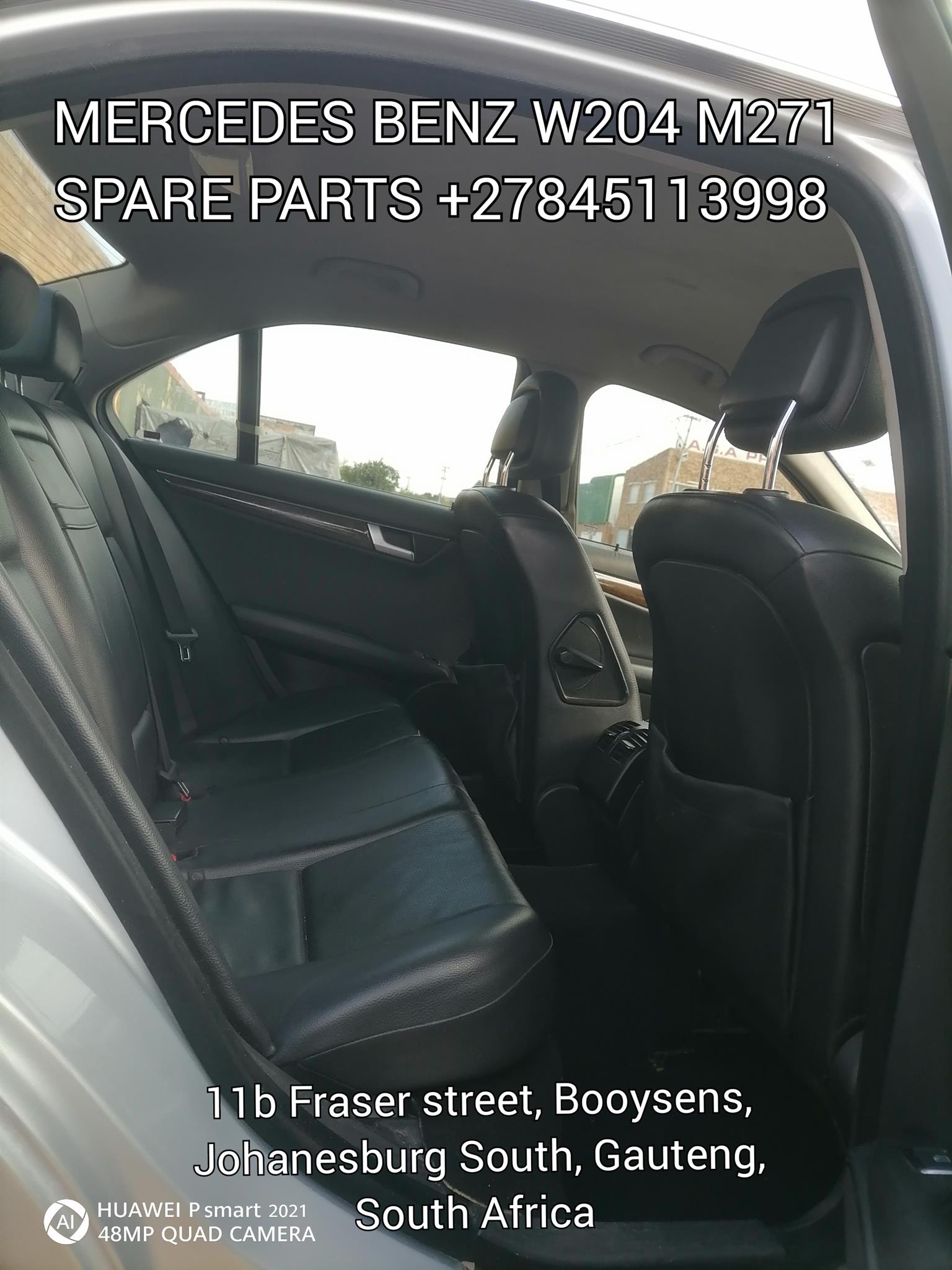 STRIPPING MERCEDES W204 FOR  SPARE PARTS - Private Seller