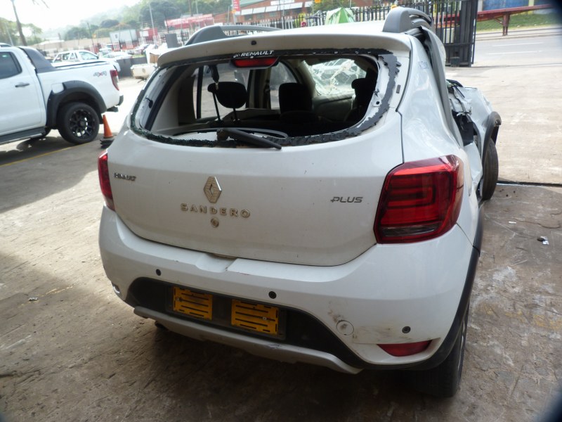 Renault Sandero 900T Stepway Plus Manual White - 2019 STRIPPING FOR SPARES - Private Seller