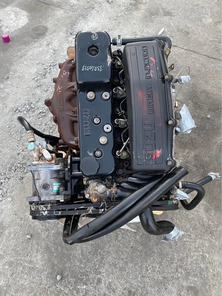 Isuzu KB280 engines for sale complete - Private Seller
