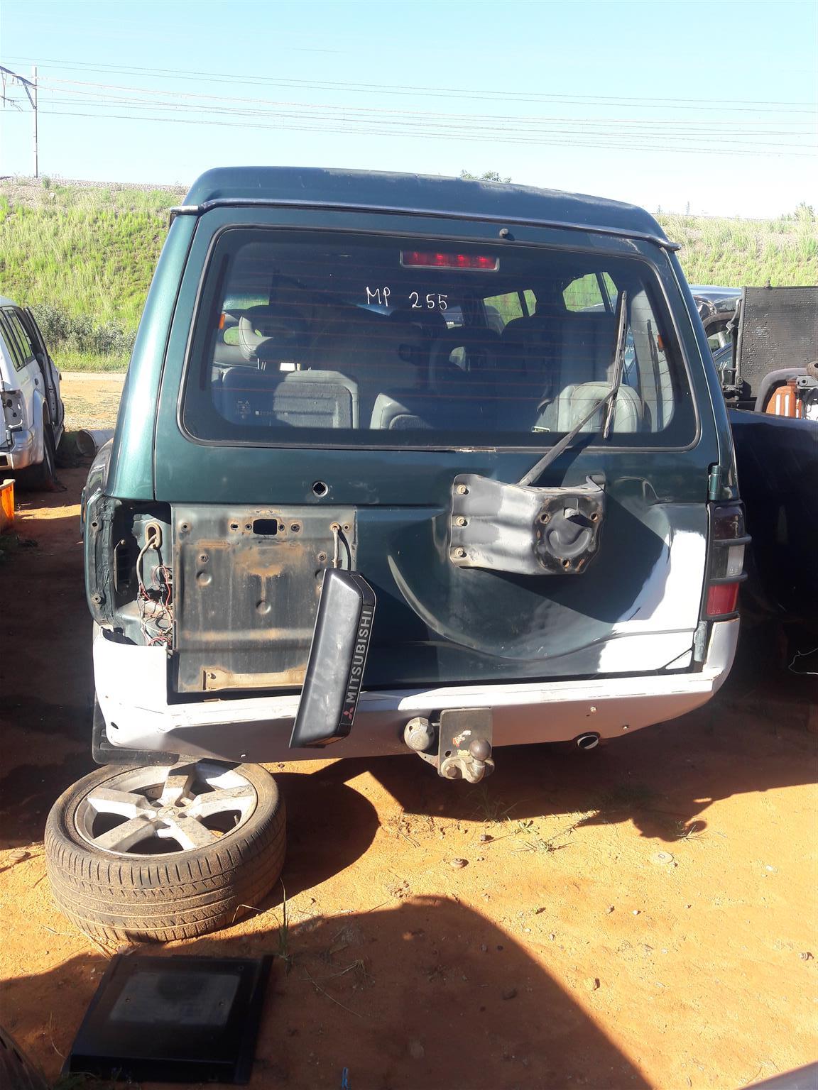 MITSUBISHI PAJERO QCAR 3.5 V6  PARTS FOR SALE - Private Seller
