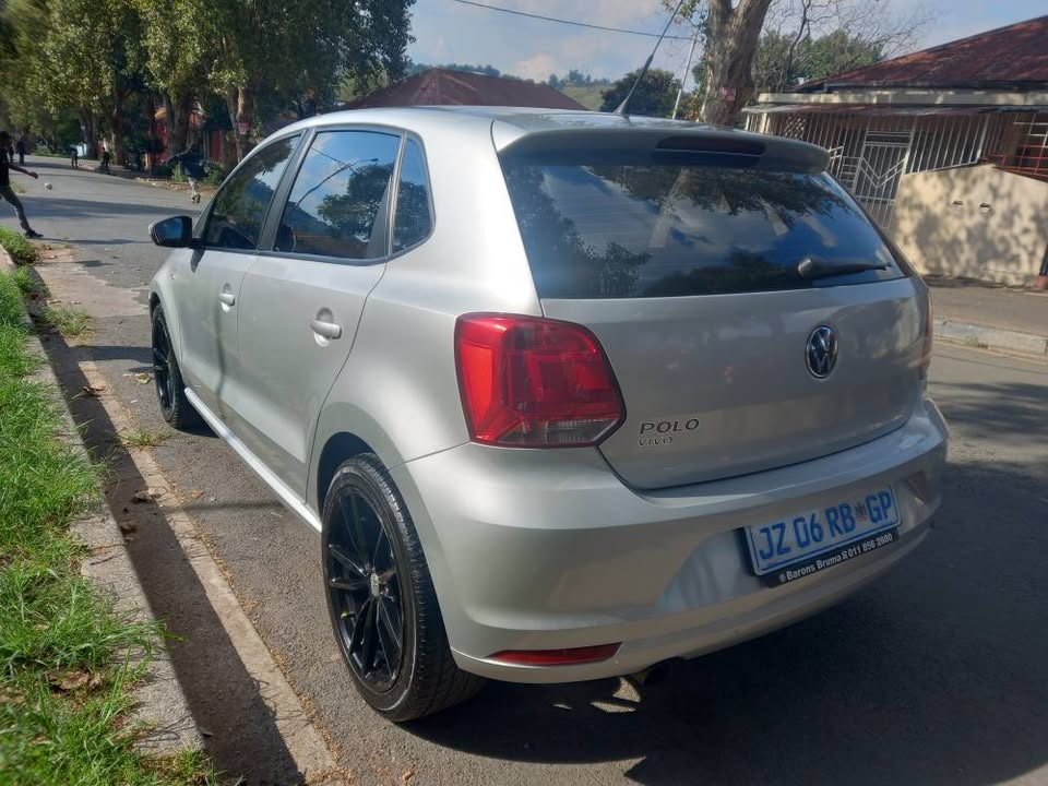 2021 VW Polo Vivo Hatchback 1.4 Petrol, Manual, Silver, 97000kms