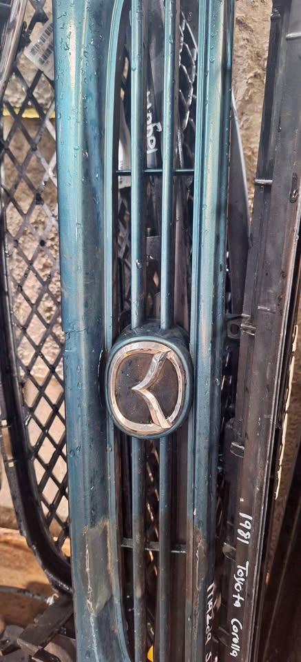 Mazda 323 grille available - Private Seller Mazda 323 grille available - Private Seller