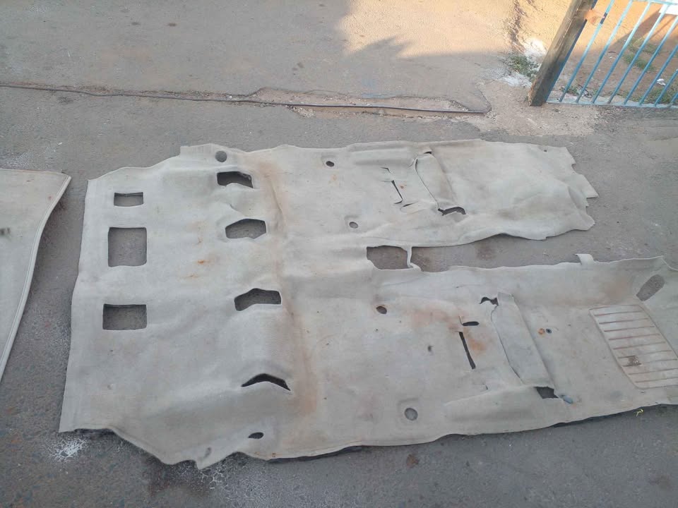 Toyota prado 120 series flow carpet - Private Seller Toyota prado 120 series flow carpet - Private Seller