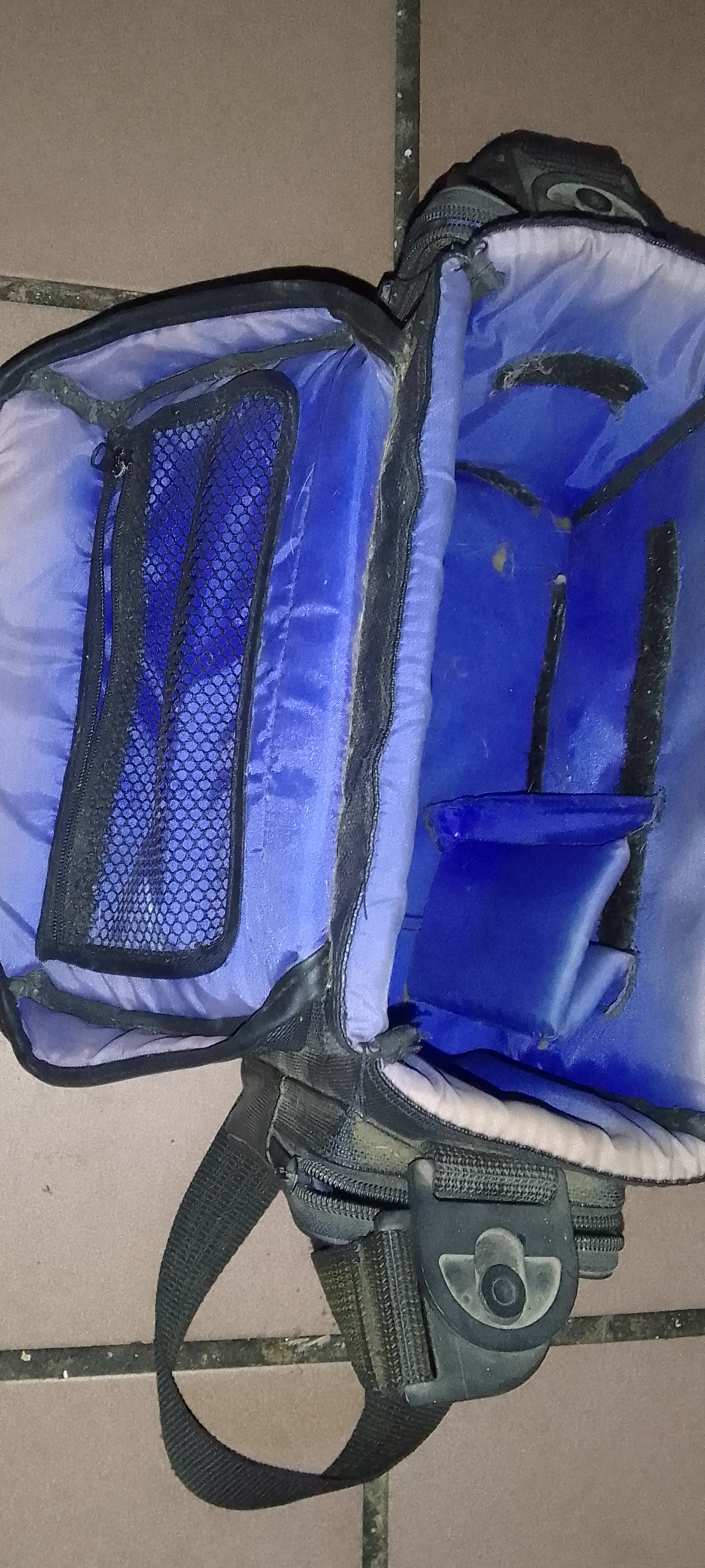 Geneva Camera Bag.