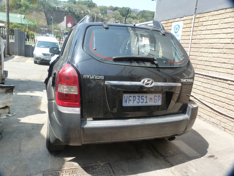Hyundai Tucson 2.0 Manual Black - 2007 STRIPPING FOR SPARES. - Private Seller Hyundai Tucson 2.0 Manual Black - 2007 STRIPPING FOR SPARES. - Private Seller