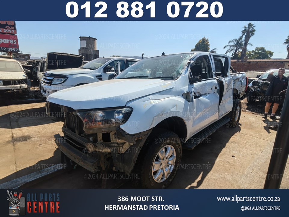 Ford Ranger T7 2.2 double cab stripping for spares