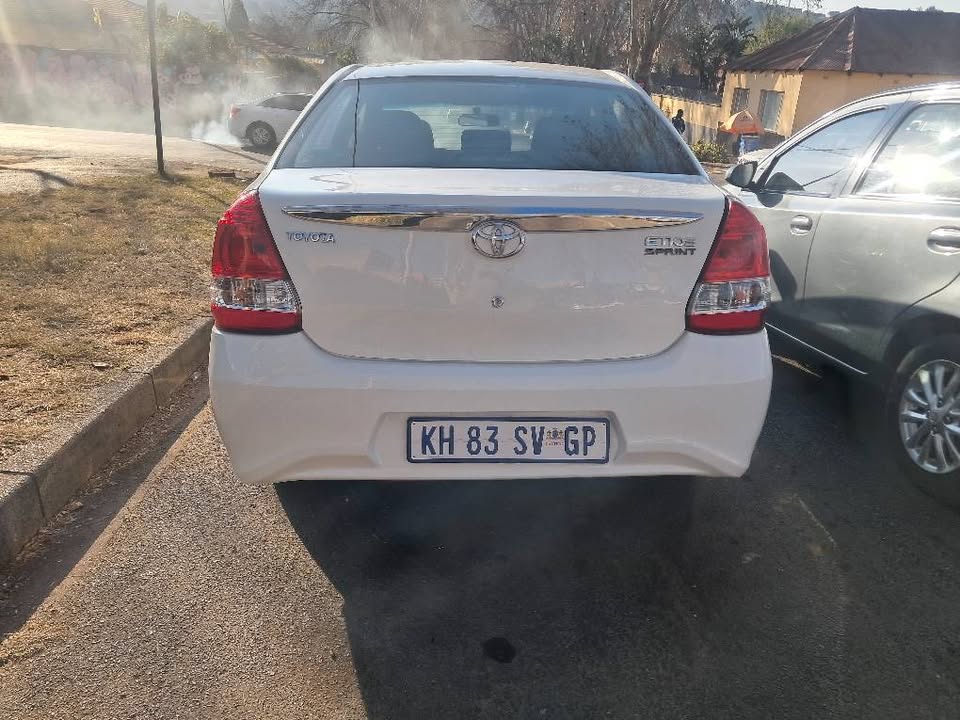 Toyota Etios Sprint 1.5 2019