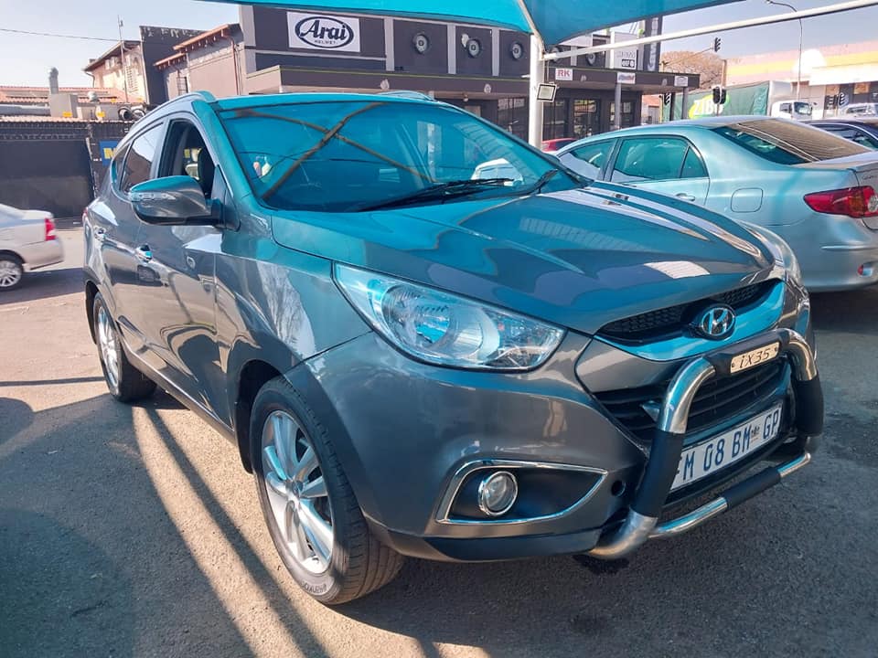 2013 HYUNDAI IX35 2.0 107 000KM SILVER COLOR MANUEL PETROL