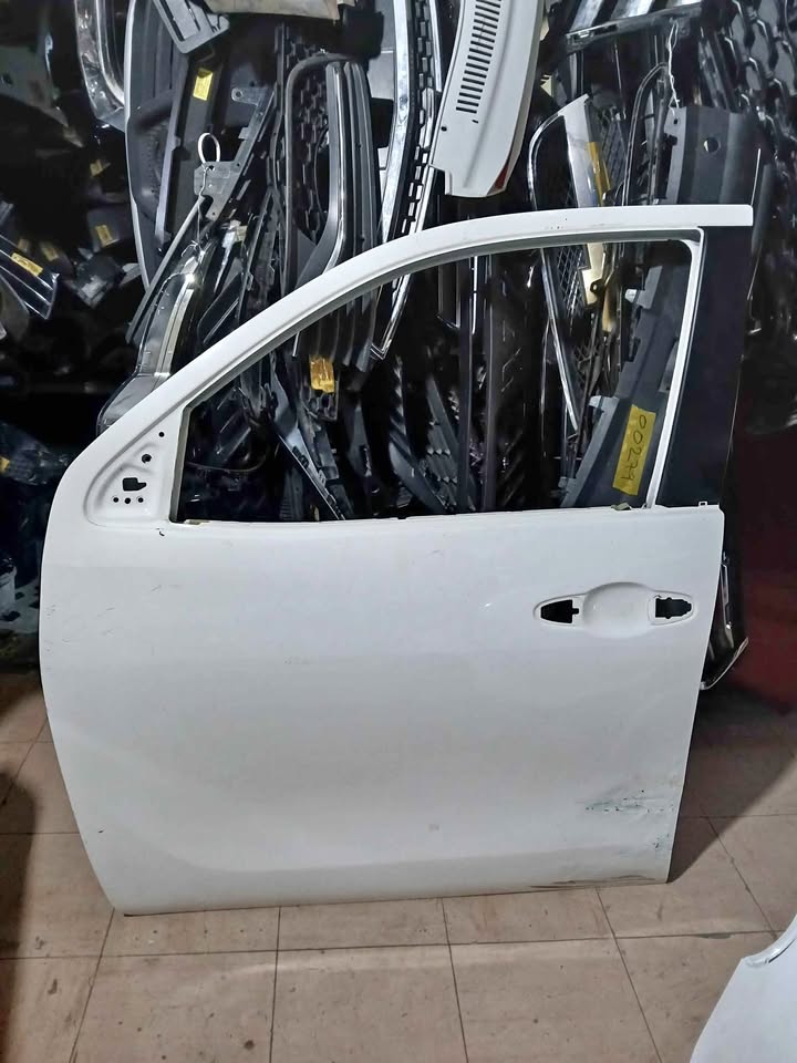 Toyota hilux gd6 door - Private Seller Toyota hilux gd6 door - Private Seller