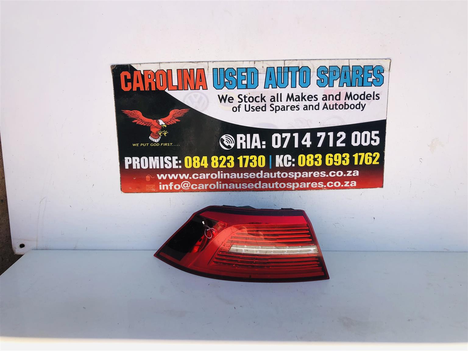 VW Passat B8 left LED taillight (2016) - Private Seller VW Passat B8 left LED taillight (2016) - Private Seller