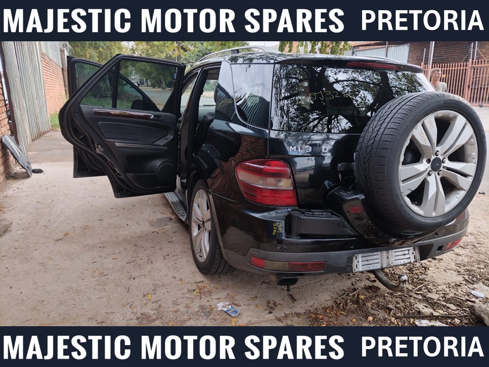 Mercedes ML350 CDI 4Matic stripping for spares used