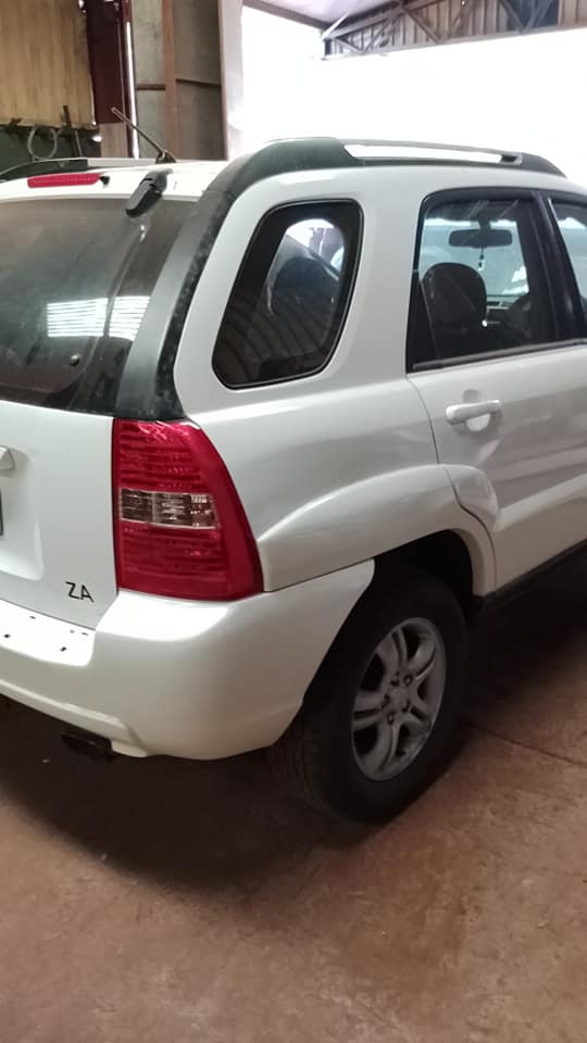 Kia Sportage 2.0 diesel stripping for spares - Private Seller Kia Sportage 2.0 diesel stripping for spares - Private Seller