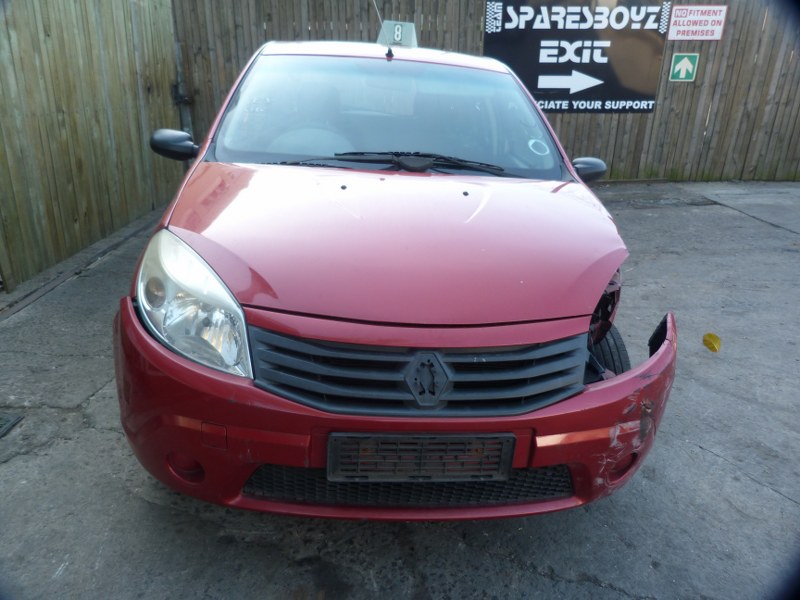 Renault Sandero 1.6 United Manual Red - 2011 STRIPPING FOR SPARES - Private Seller Renault Sandero 1.6 United Manual Red - 2011 STRIPPING FOR SPARES - Private Seller