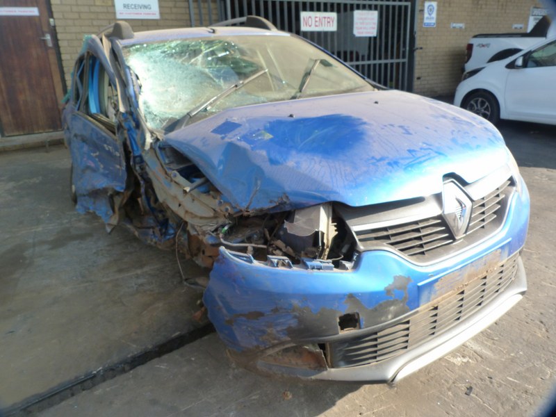 Renault Sandero 900T Stepway Manual Blue - 2015 STRIPPING FOR SPARES - Private Seller Renault Sandero 900T Stepway Manual Blue - 2015 STRIPPING FOR SPARES - Private Seller