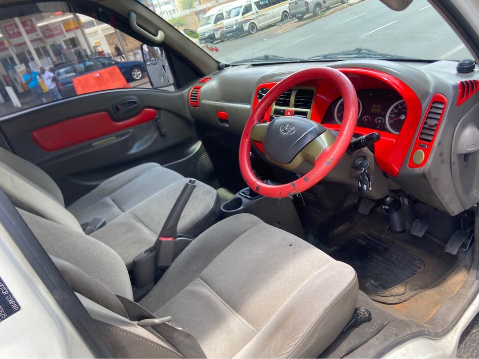 2017 Hyundai H100 2.5 Diesel 86000km