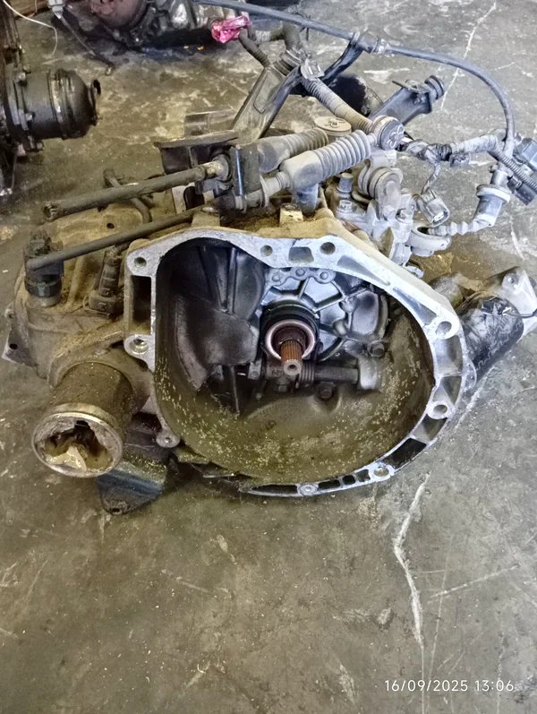 KIA G4HE GEARBOX - Private Seller KIA G4HE GEARBOX - Private Seller