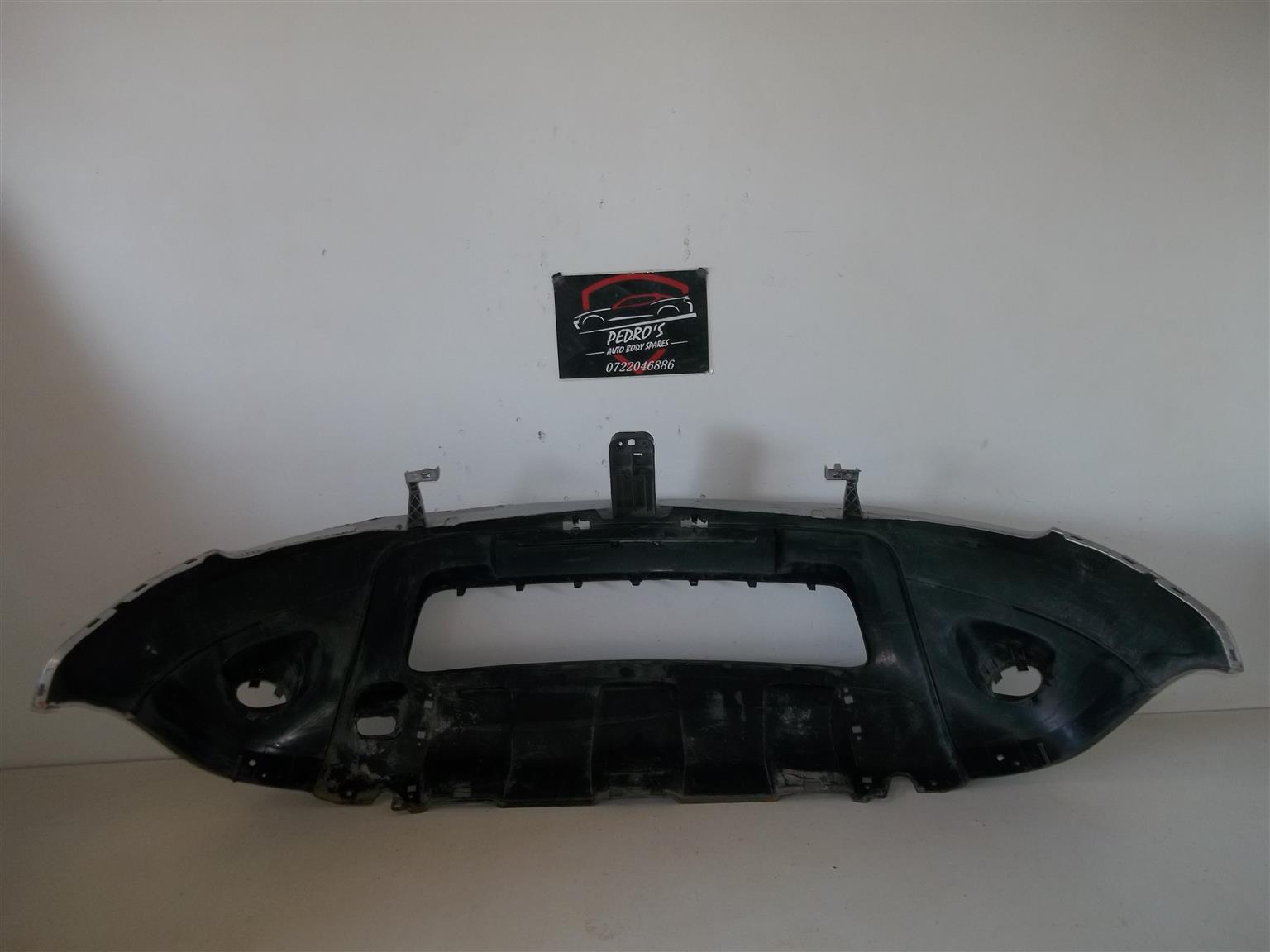 Renault Duster front bumper - Private Seller Renault Duster front bumper - Private Seller