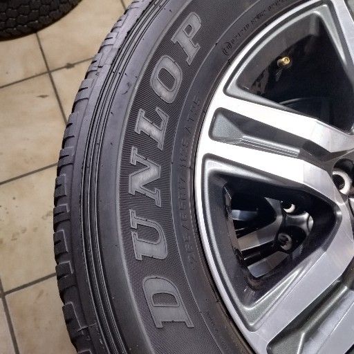 fairly used fortuner toyota rims and tyres