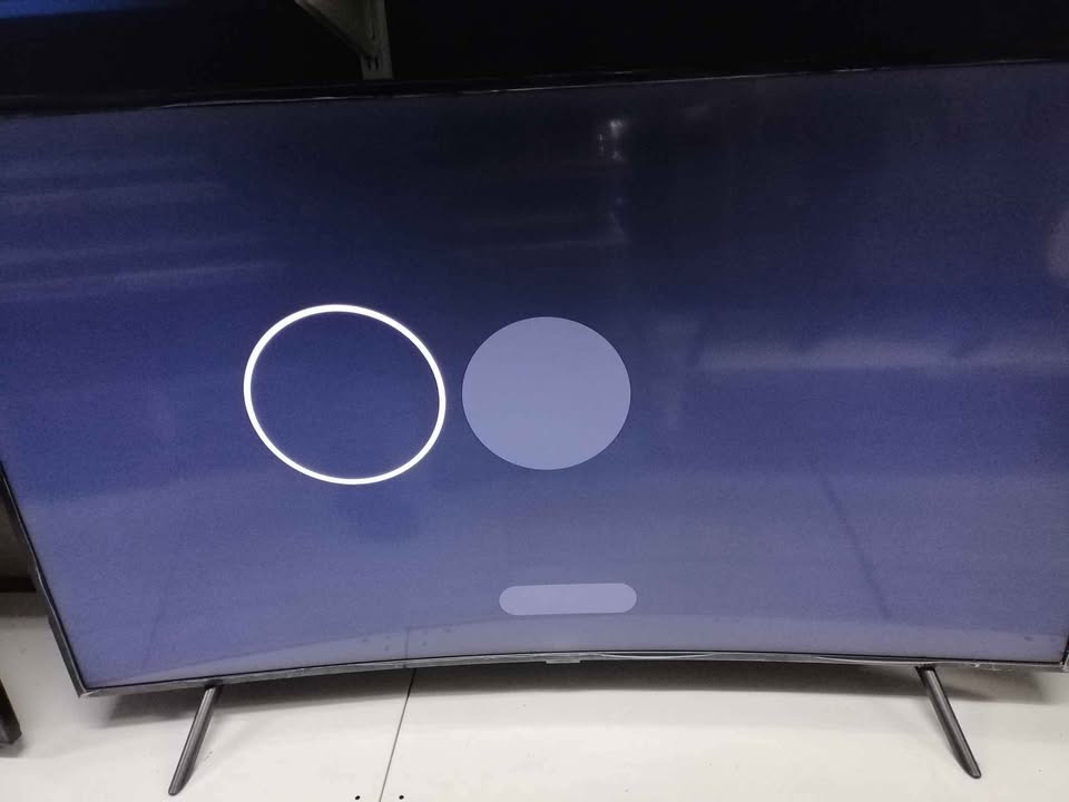SAMSUNG 55" CURVE SMART TV