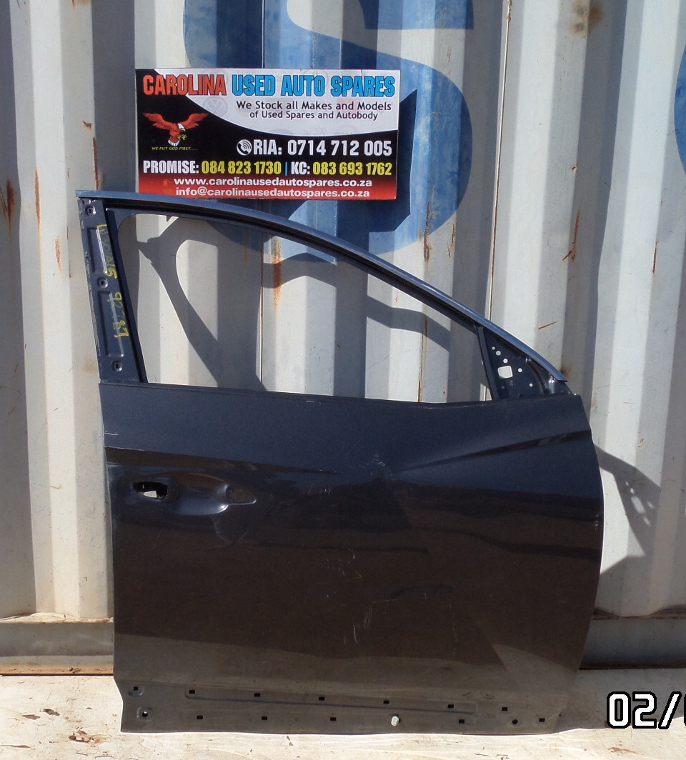 Hyundai Tucson right side front door (2022) - Private Seller Hyundai Tucson right side front door (2022) - Private Seller