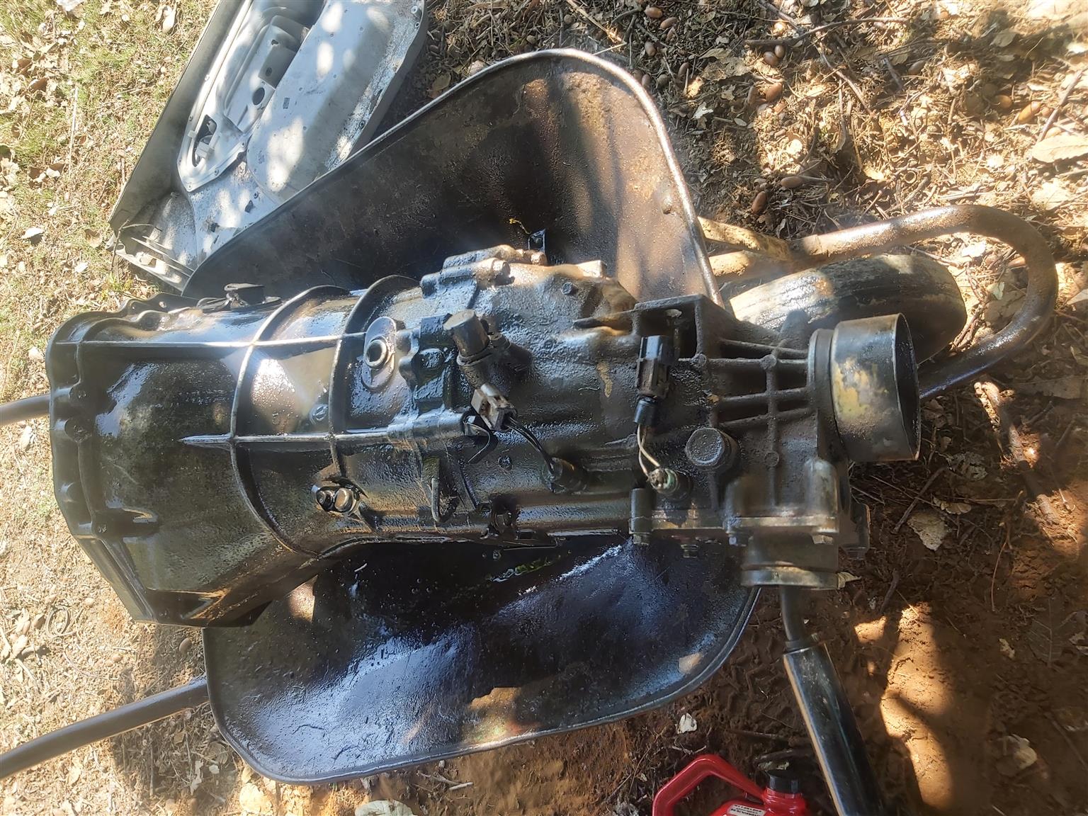 Gearbox Nissan hardbody 3.3 - Private Seller