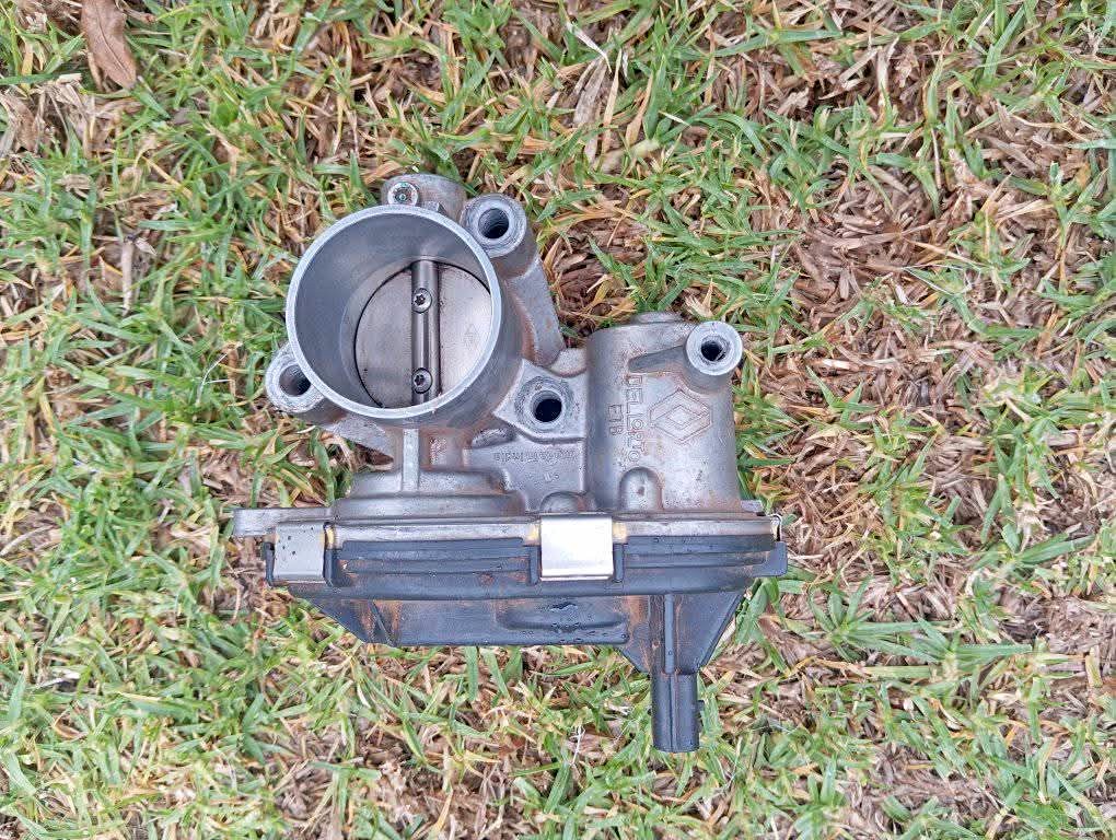 Throttle body for Renault Kwid - Private Seller Throttle body for Renault Kwid - Private Seller