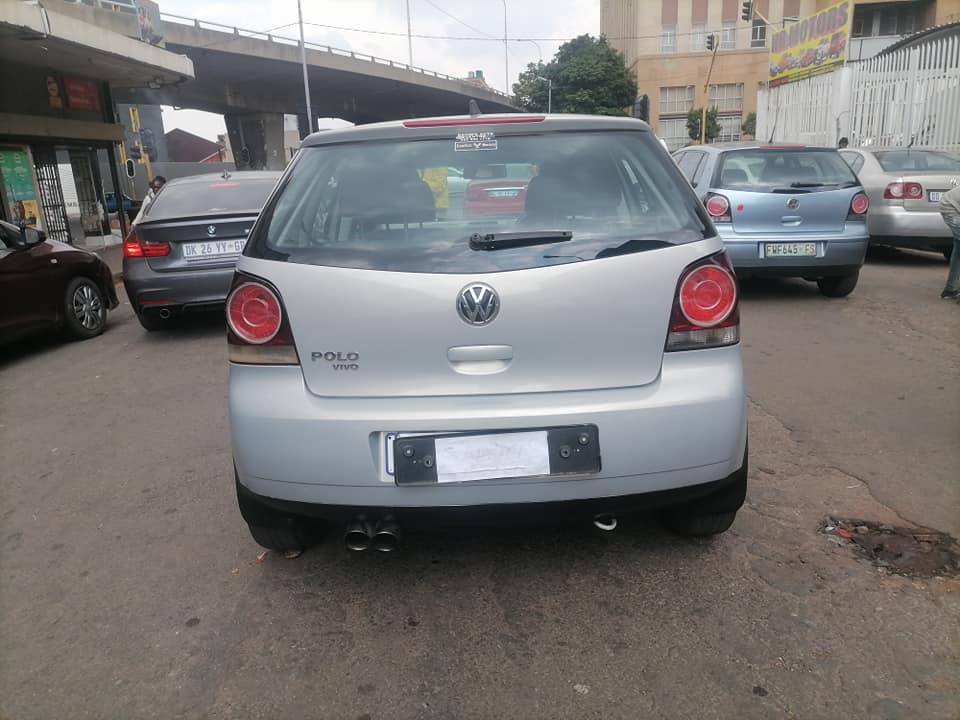 2011 Volkswagen polo vivo 1.4 Hatchback